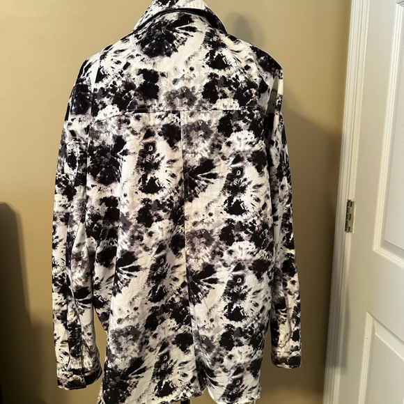 Jacket - Picture 4 of 6